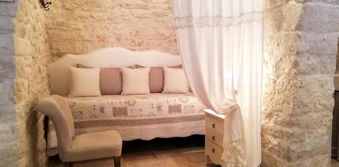 Trullo Del Vescovo Hotel อัลเบโรเบลโล ภายนอก รูปภาพ