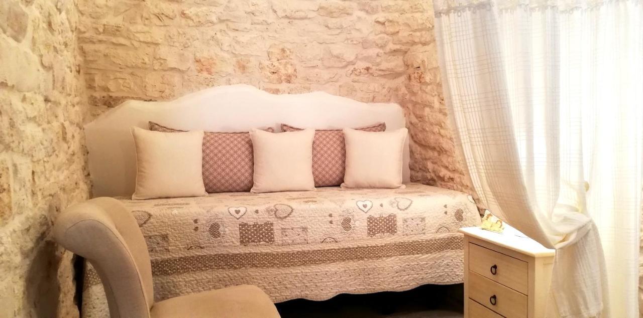 Trullo Del Vescovo Hotel อัลเบโรเบลโล ภายนอก รูปภาพ